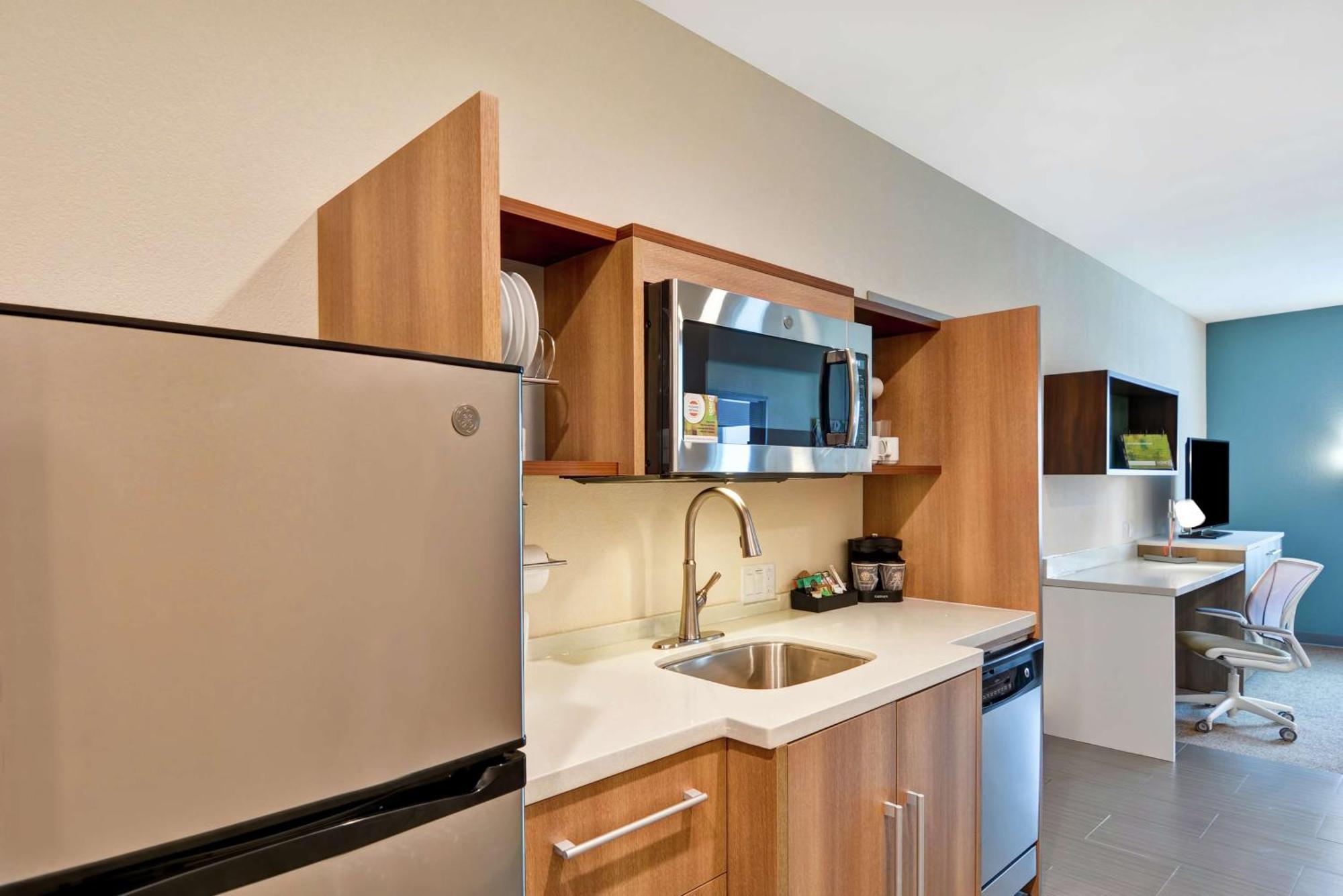 Home2 Suites By Hilton La Porte Exteriér fotografie